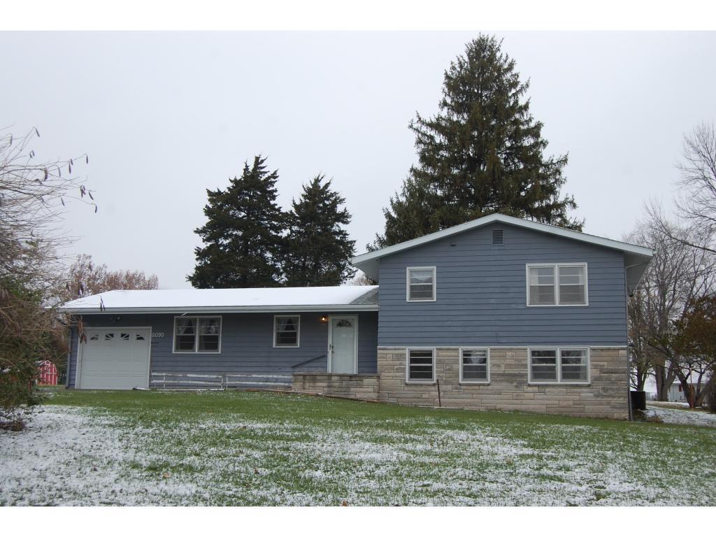 6090 Thomas - Photo 1