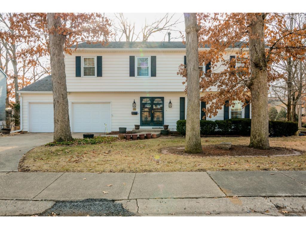 404 Hackberry - Photo 1