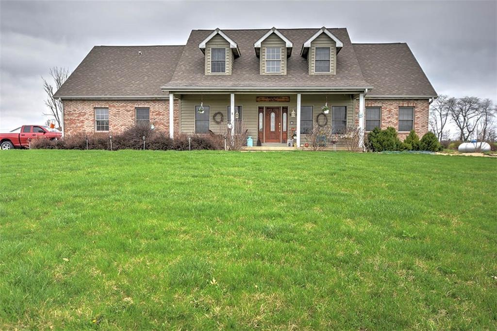 5502 River Bluff - Photo 1