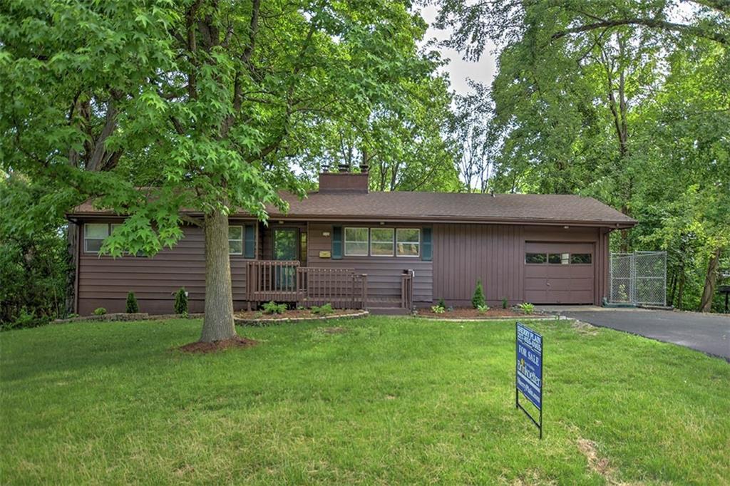 3126 Greenlake - Photo 1
