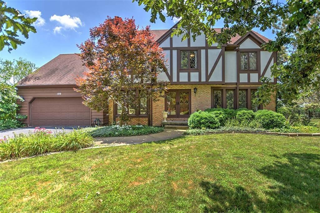 180 Hickory Point Court - Photo 1