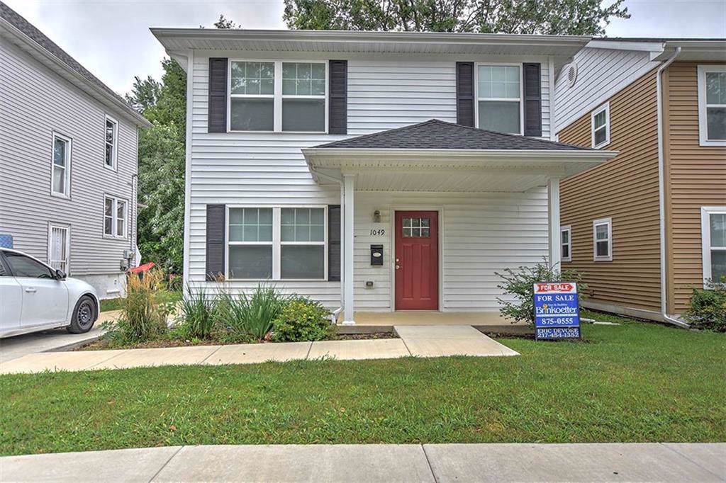 1049 Macon Street - Photo 1
