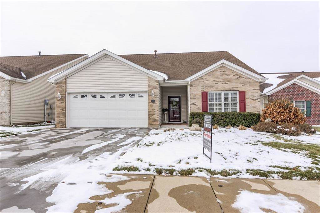 527 Park Place Court - Photo 1