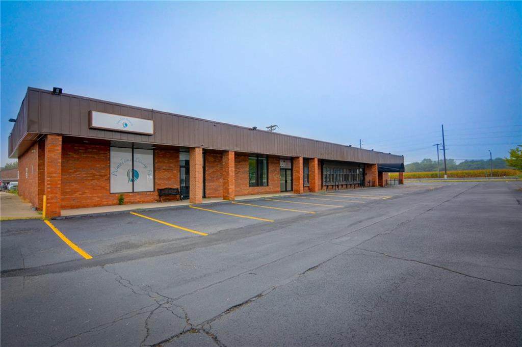 1423, 1427 Mound Road - Photo 1