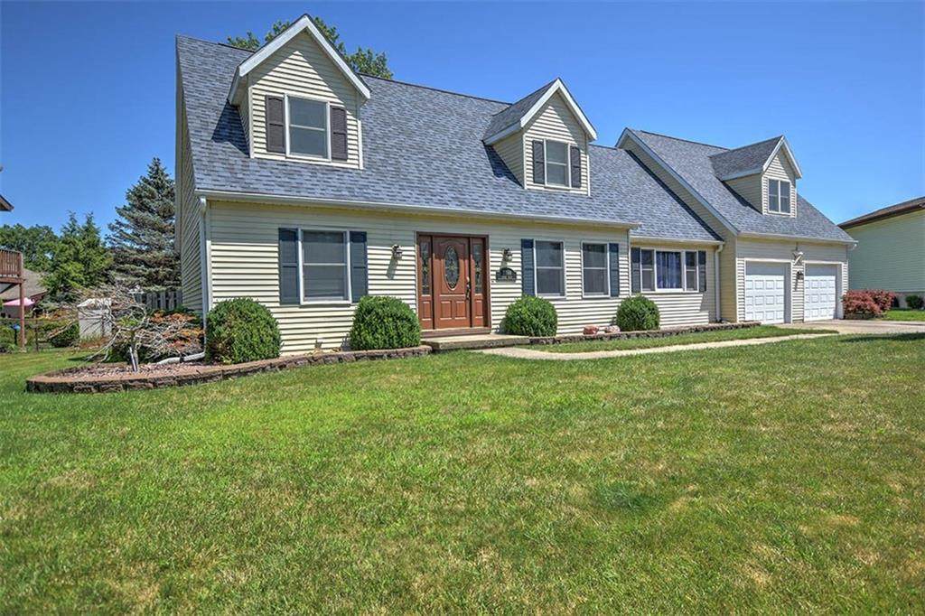 2746 Essex Place - Photo 1