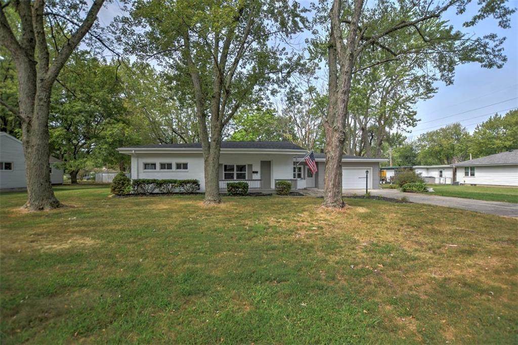 2111 Richmond Road - Photo 1