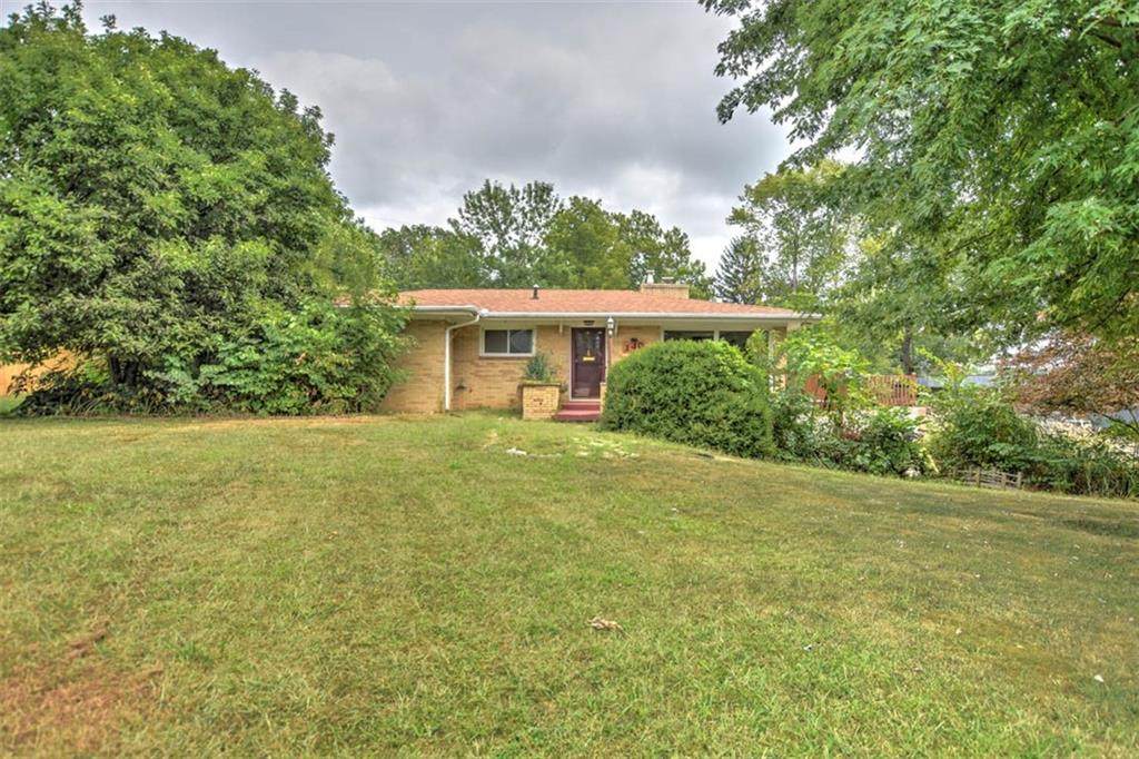 140 33rd Street - Photo 1