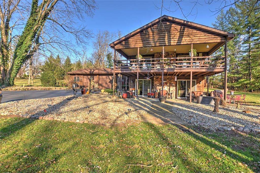 7815 Kirby Road - Photo 1