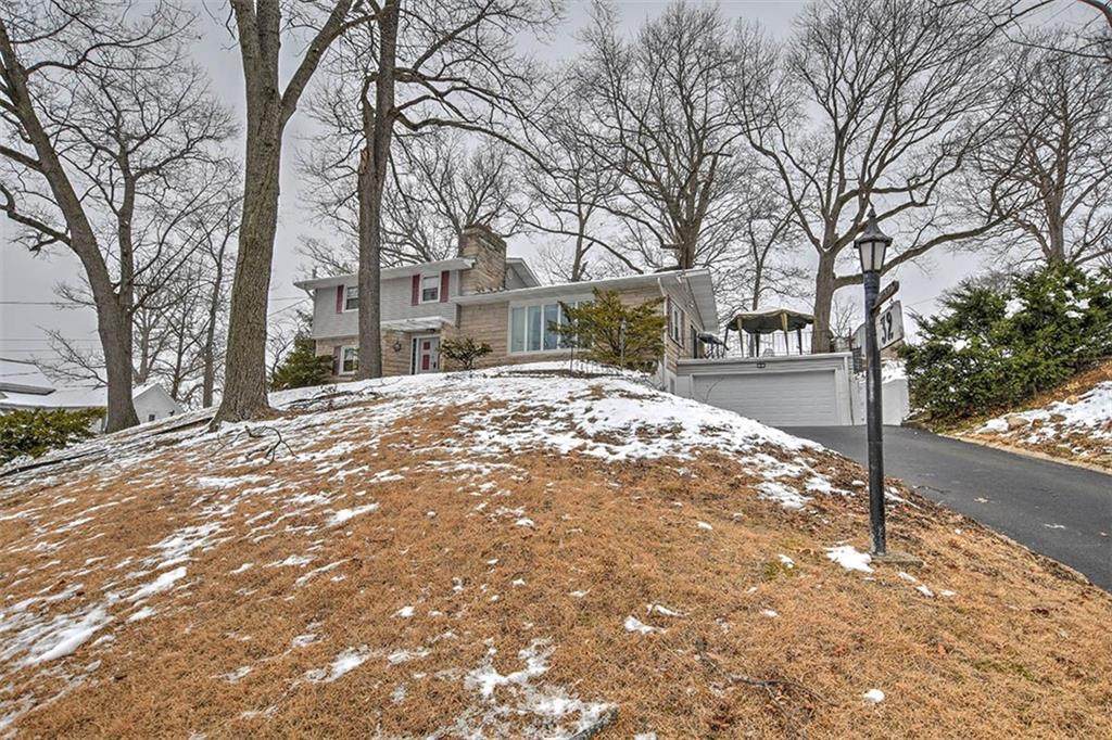 32 Lombardy Drive - Photo 1