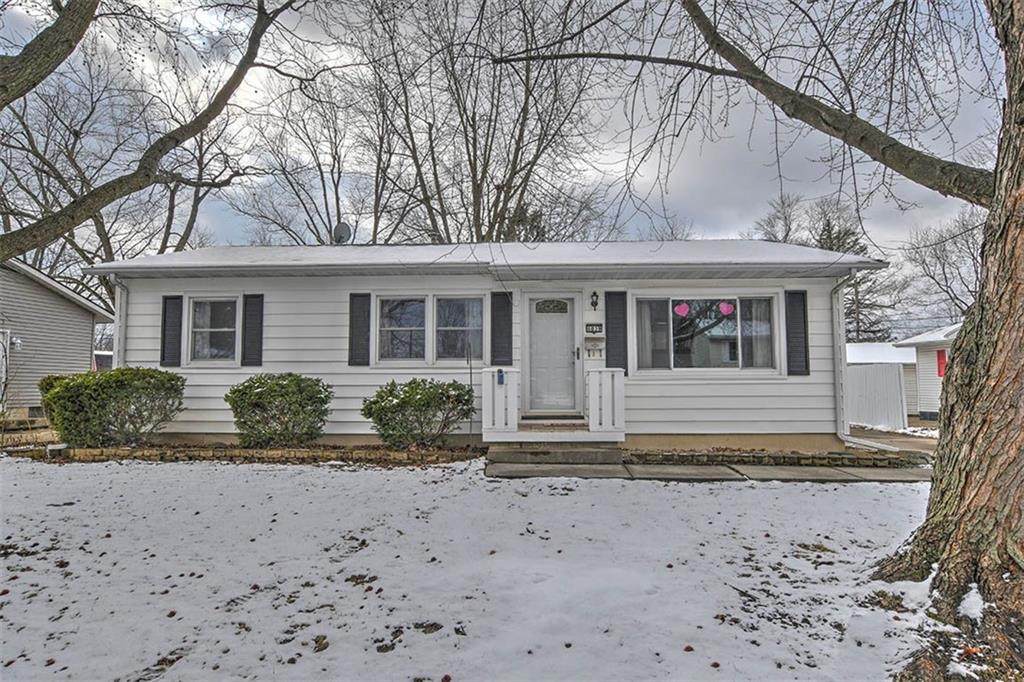 4039 Cambridge - Photo 1