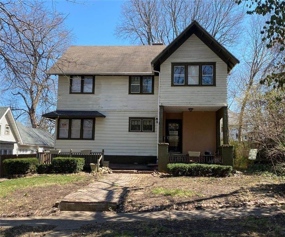 448 Ewing Avenue - Photo 1