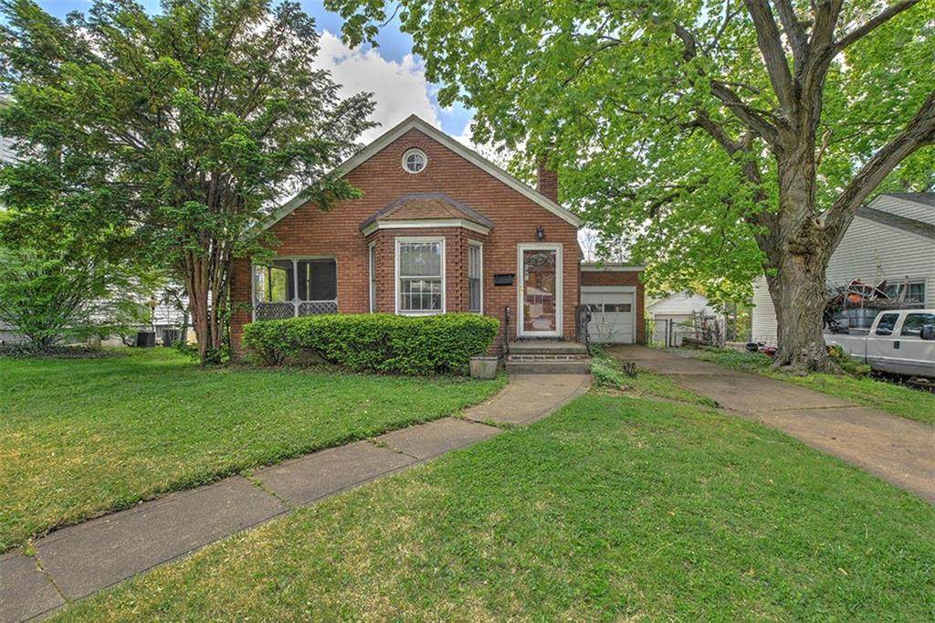 1661 Riverview Avenue - Photo 1