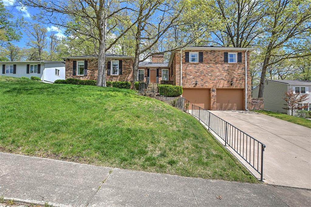 364 Bay Shore Drive - Photo 1