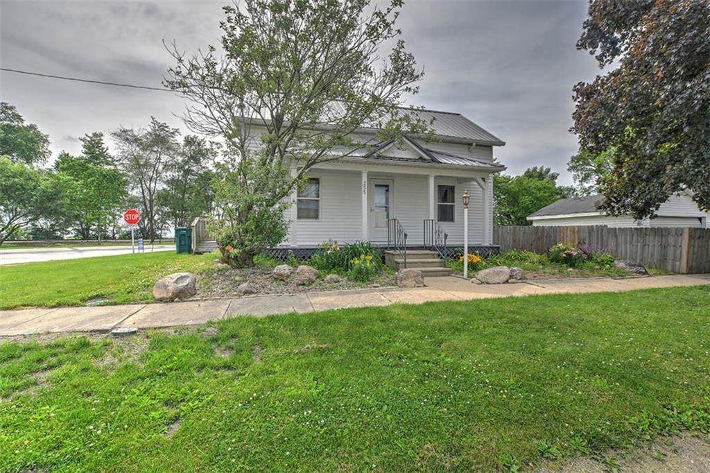255 Colton St. - Photo 1