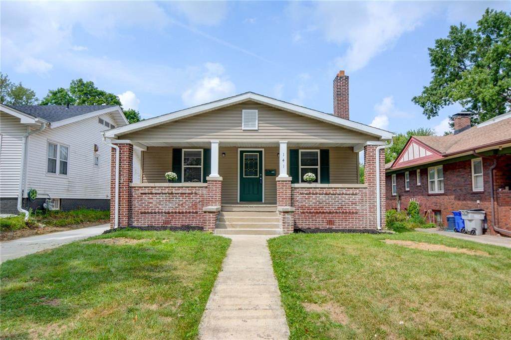 141 Oakdale Boulevard - Photo 1