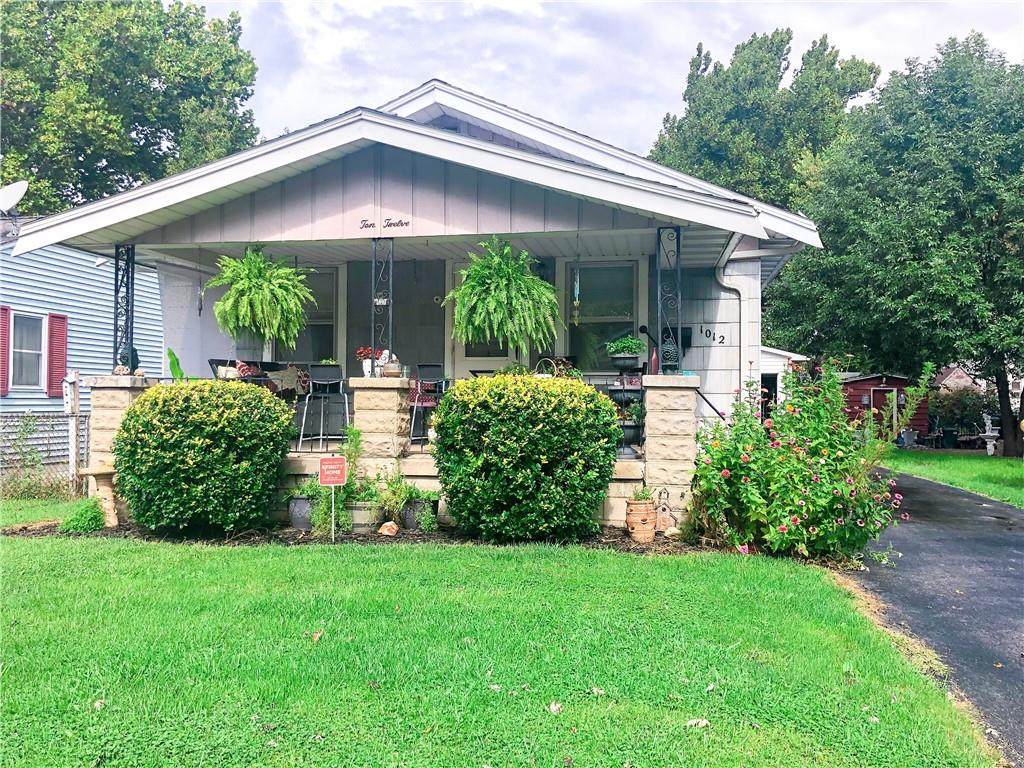1012 Mueller Avenue - Photo 1