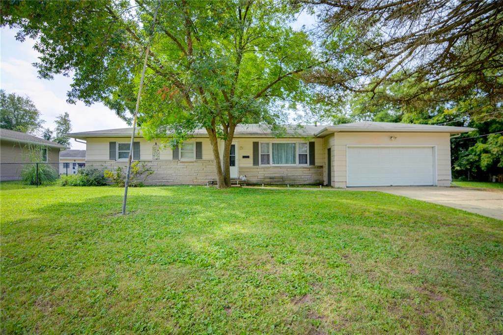 5005 Stewart Drive - Photo 1