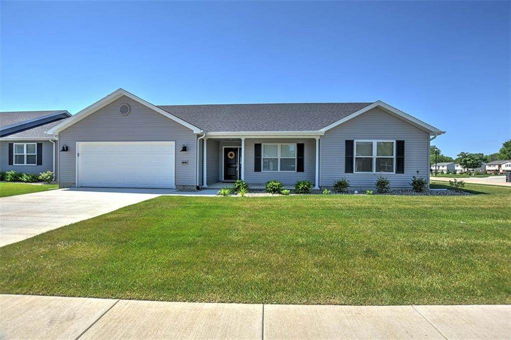 645 Pearl Court - Photo 1