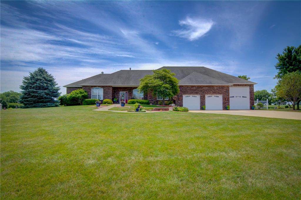 5860 Lakelynn Drive - Photo 1