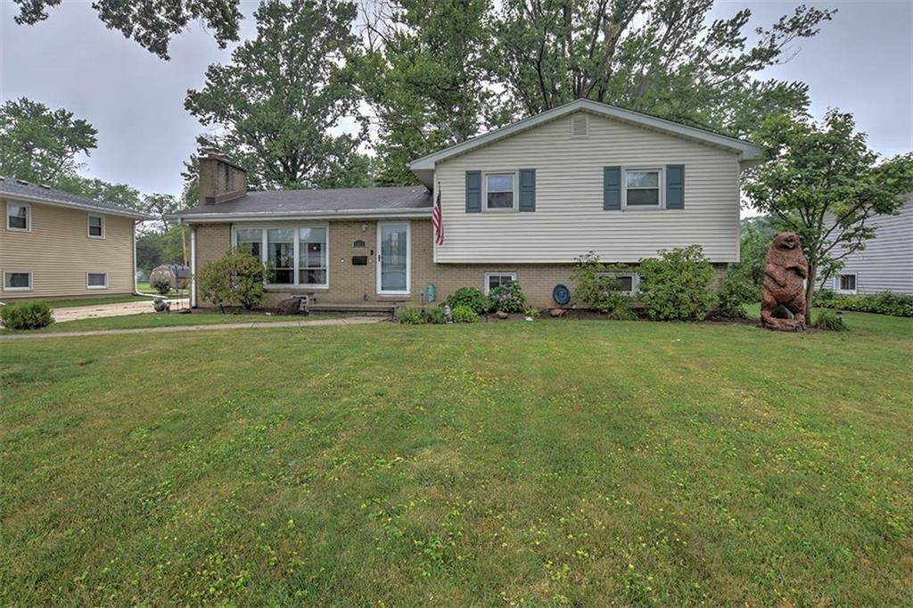 1411 31st Street - Photo 1