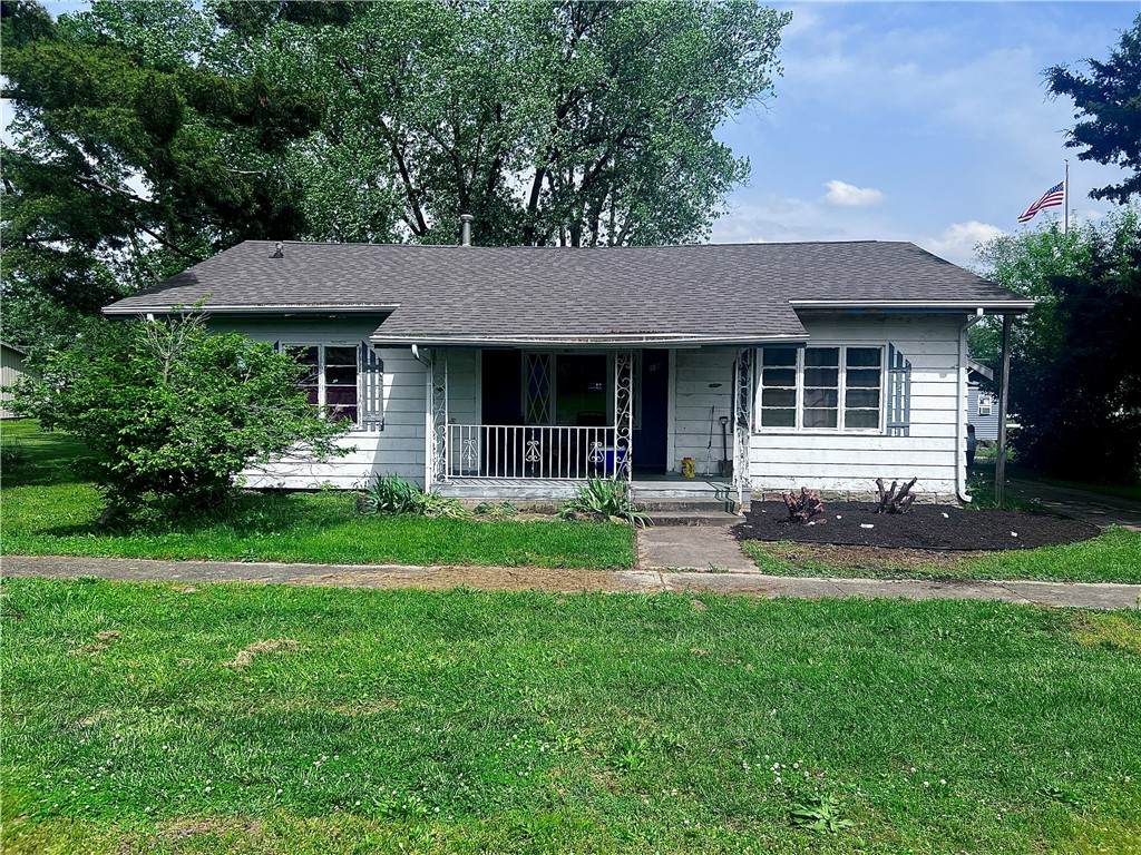 934 Adams Street - Photo 1