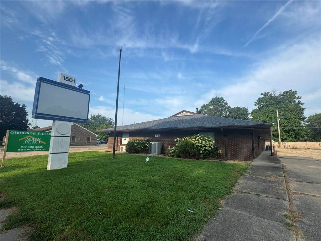 1501 Water Street - Photo 1