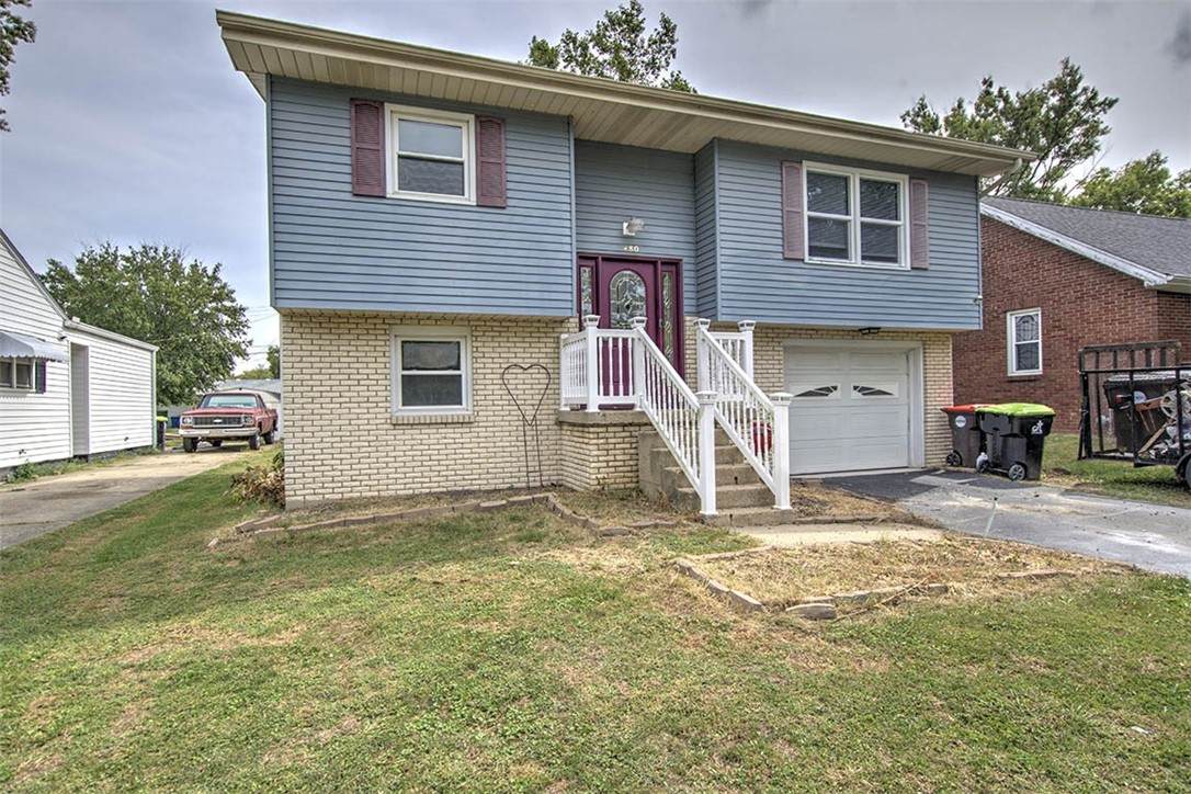 480 Hillcrest Boulevard - Photo 1