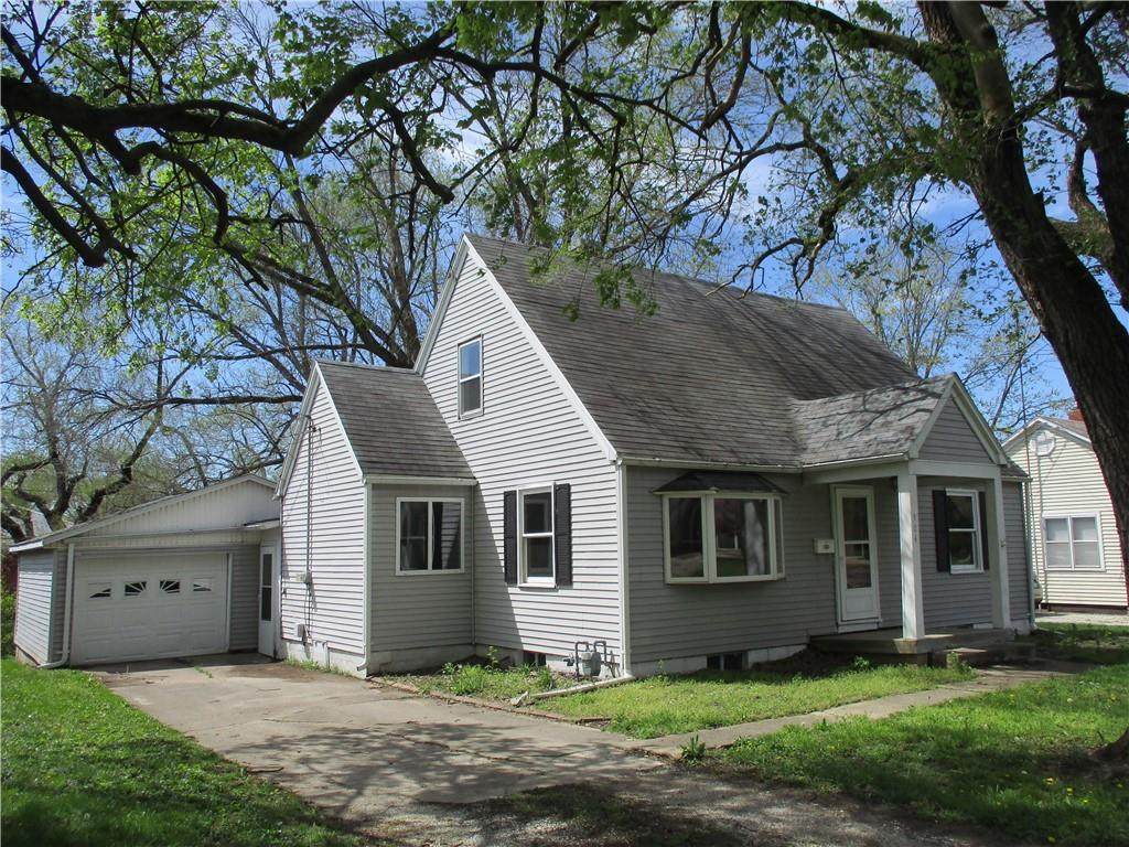 304 Spruce Street - Photo 1