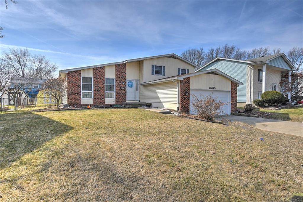 1565 Winnetka Avenue - Photo 1