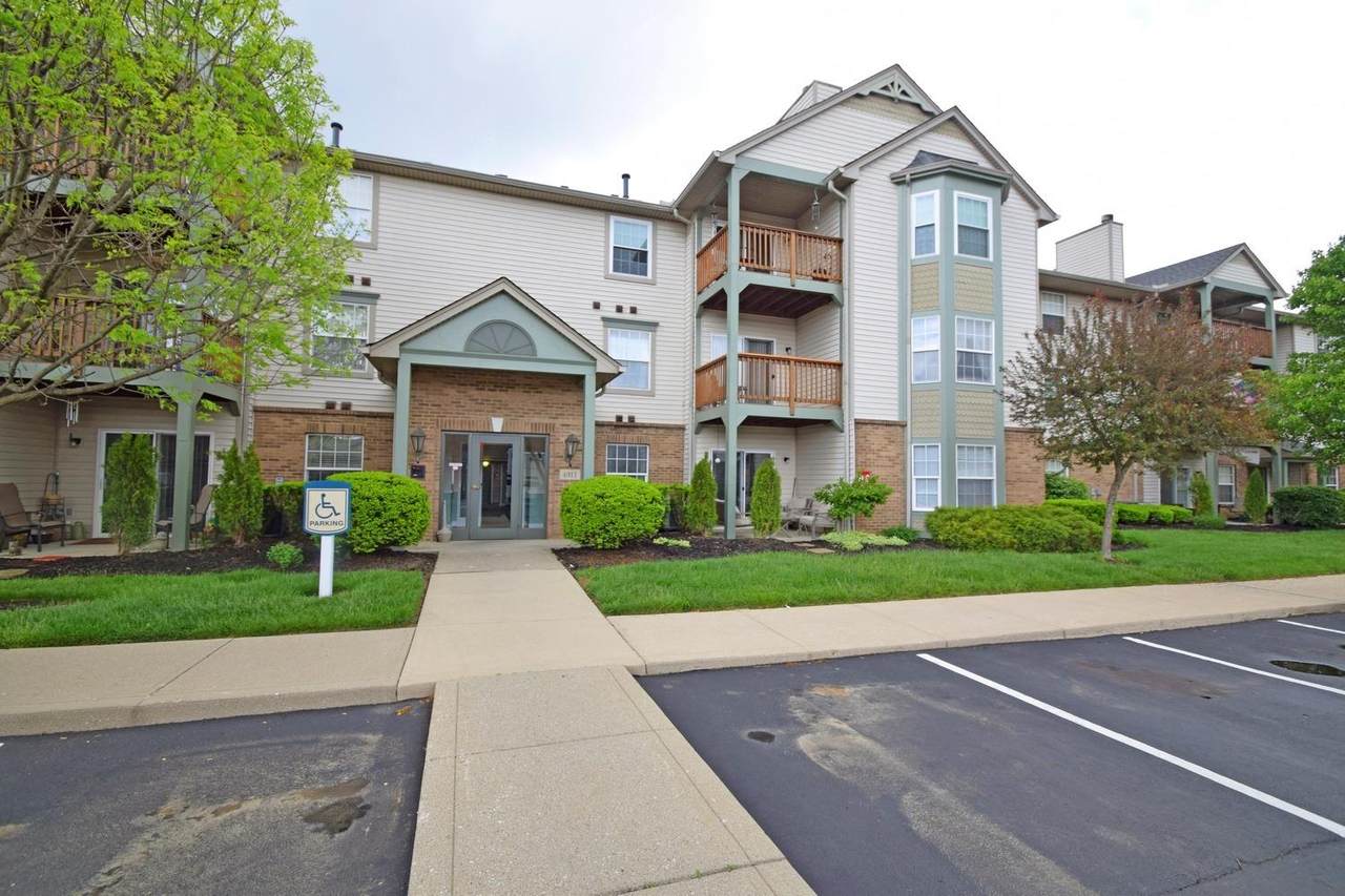 4911 Arbor Woods Court - Photo 1
