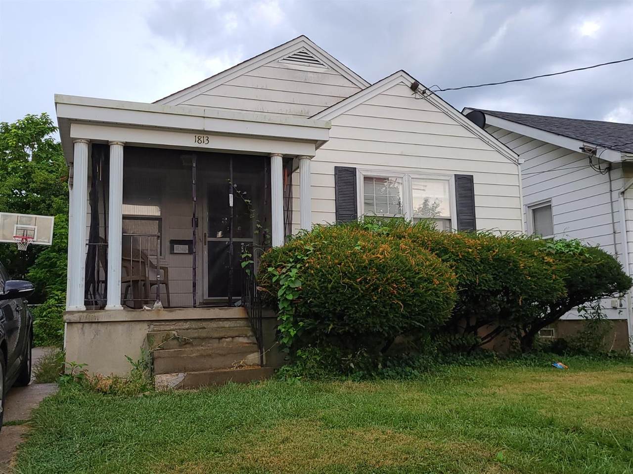 1813 Sundale Avenue - Photo 1