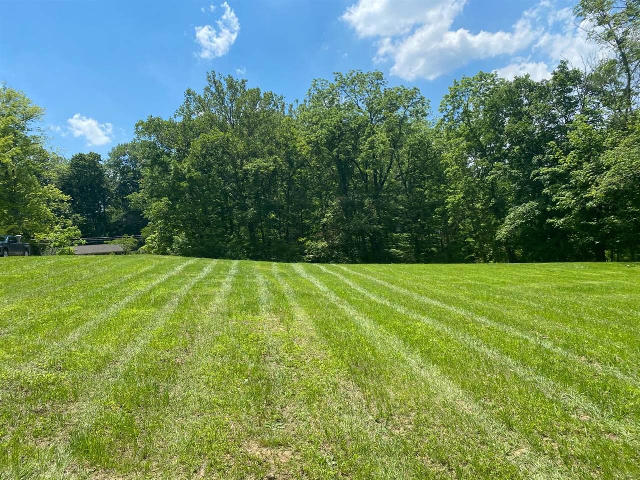 513 Loveland Avenue - Photo 1