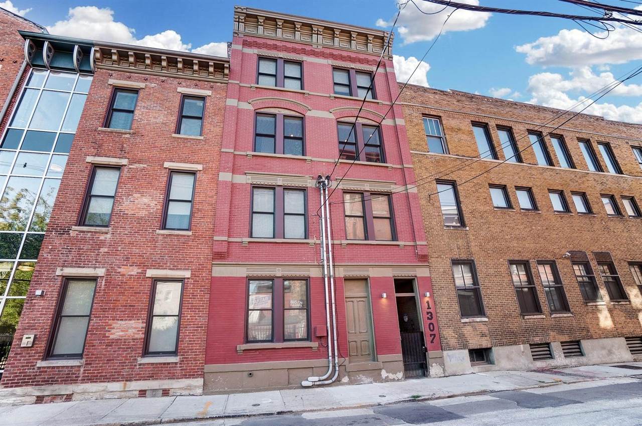 1307 Republic Street - Photo 1