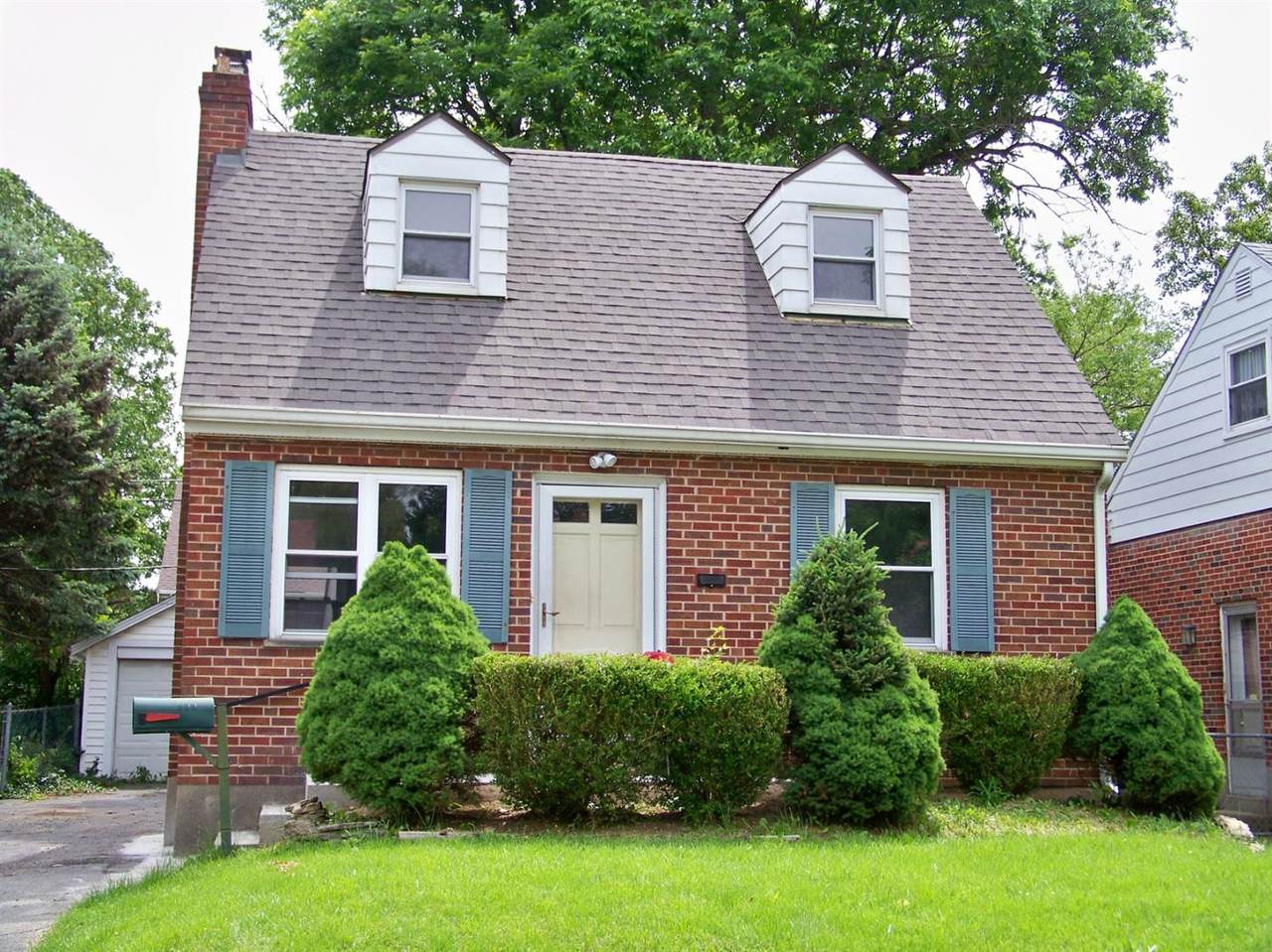 8368 Jadwin Street - Photo 1
