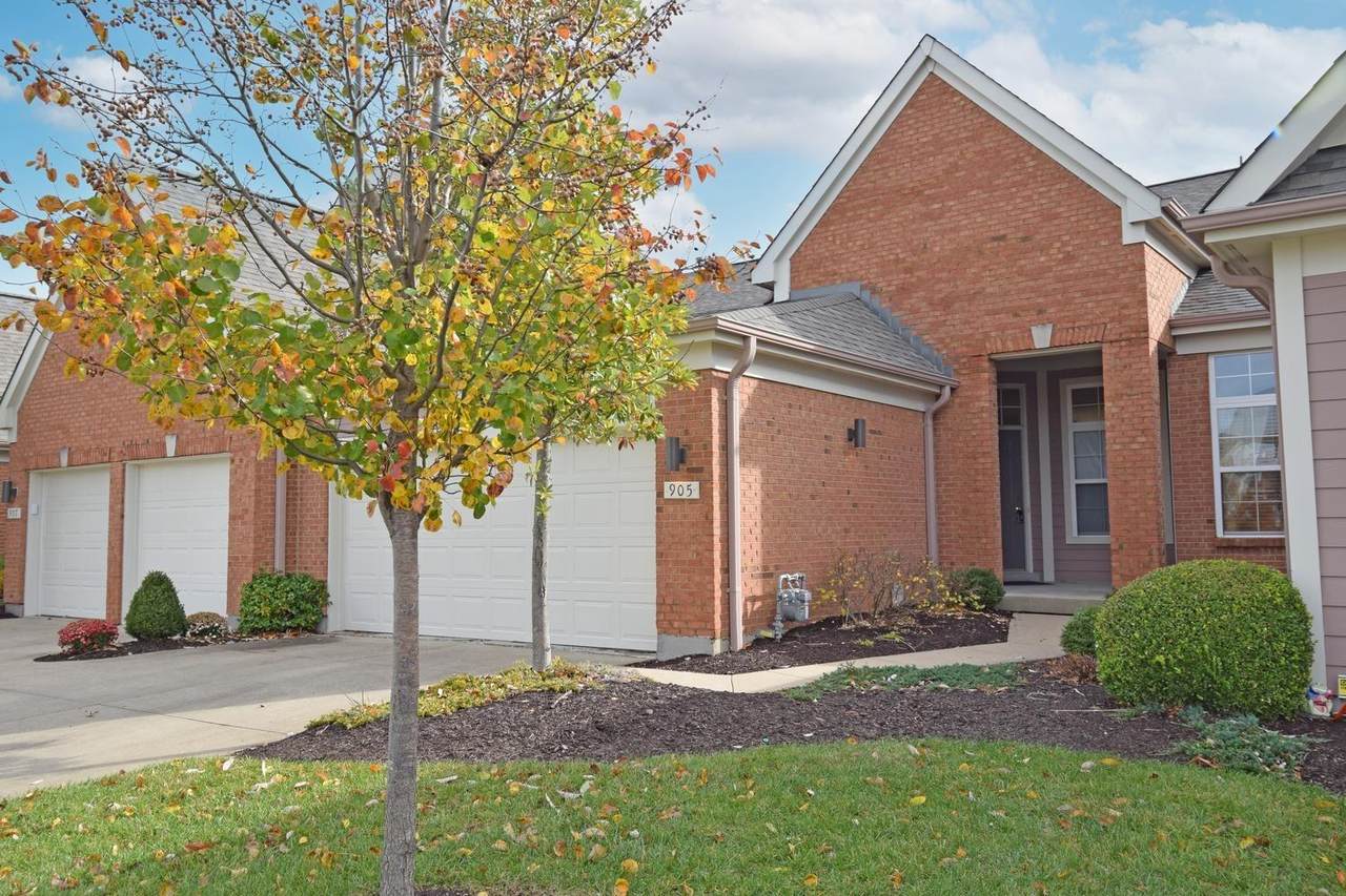905 Grand Cypress Court - Photo 1