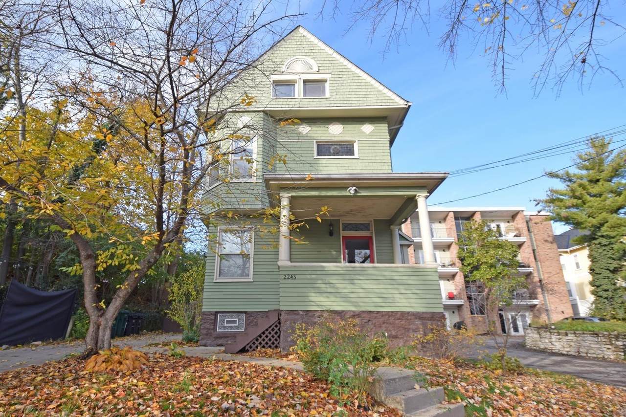 2243 Francis Lane - Photo 1