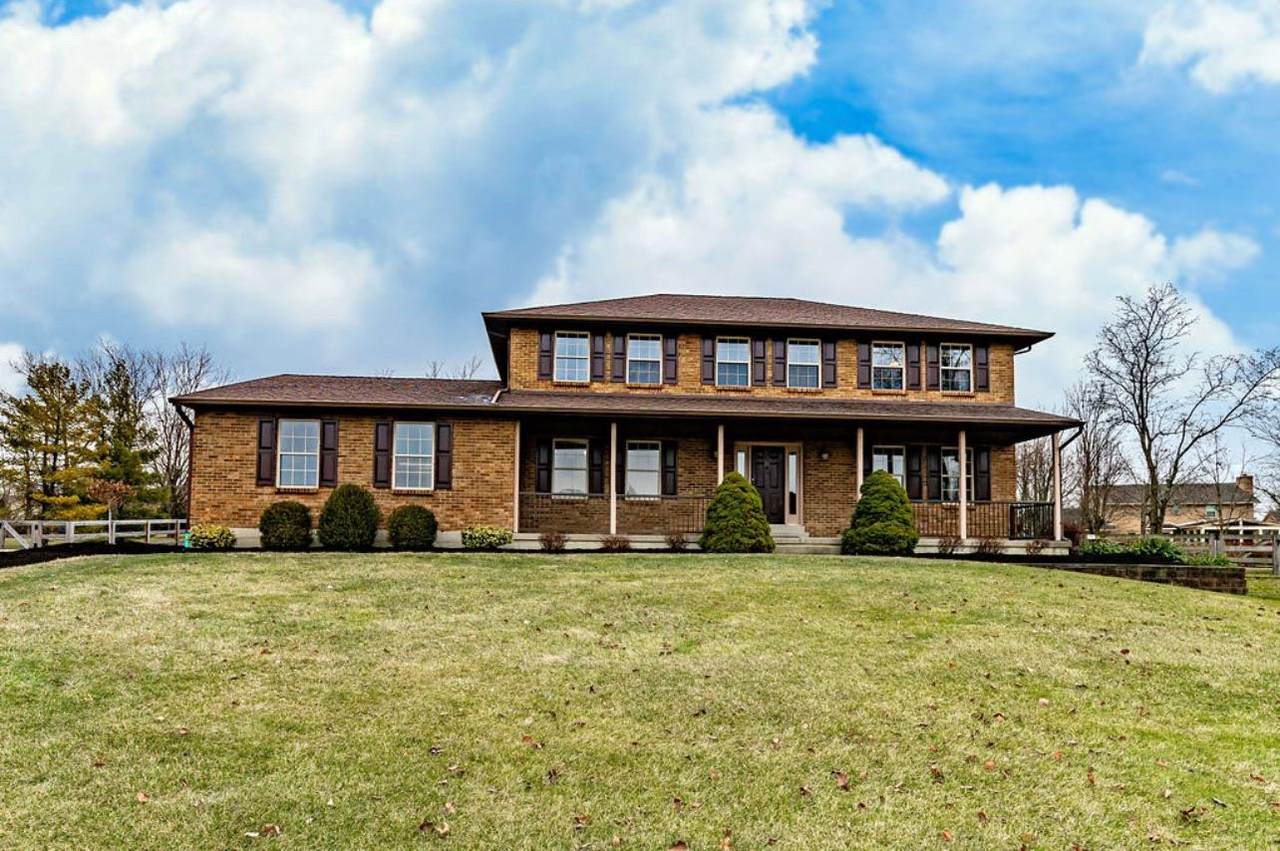4865 Peak Drive - Photo 1