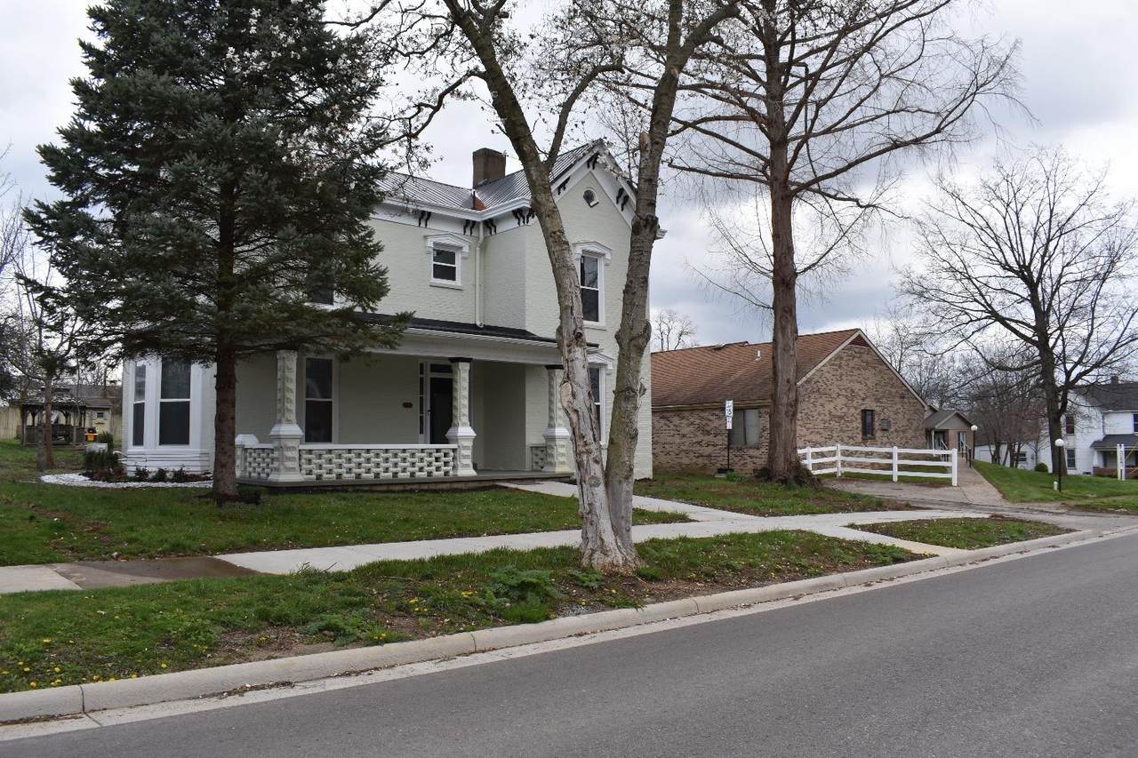 256 Walnut Street - Photo 1