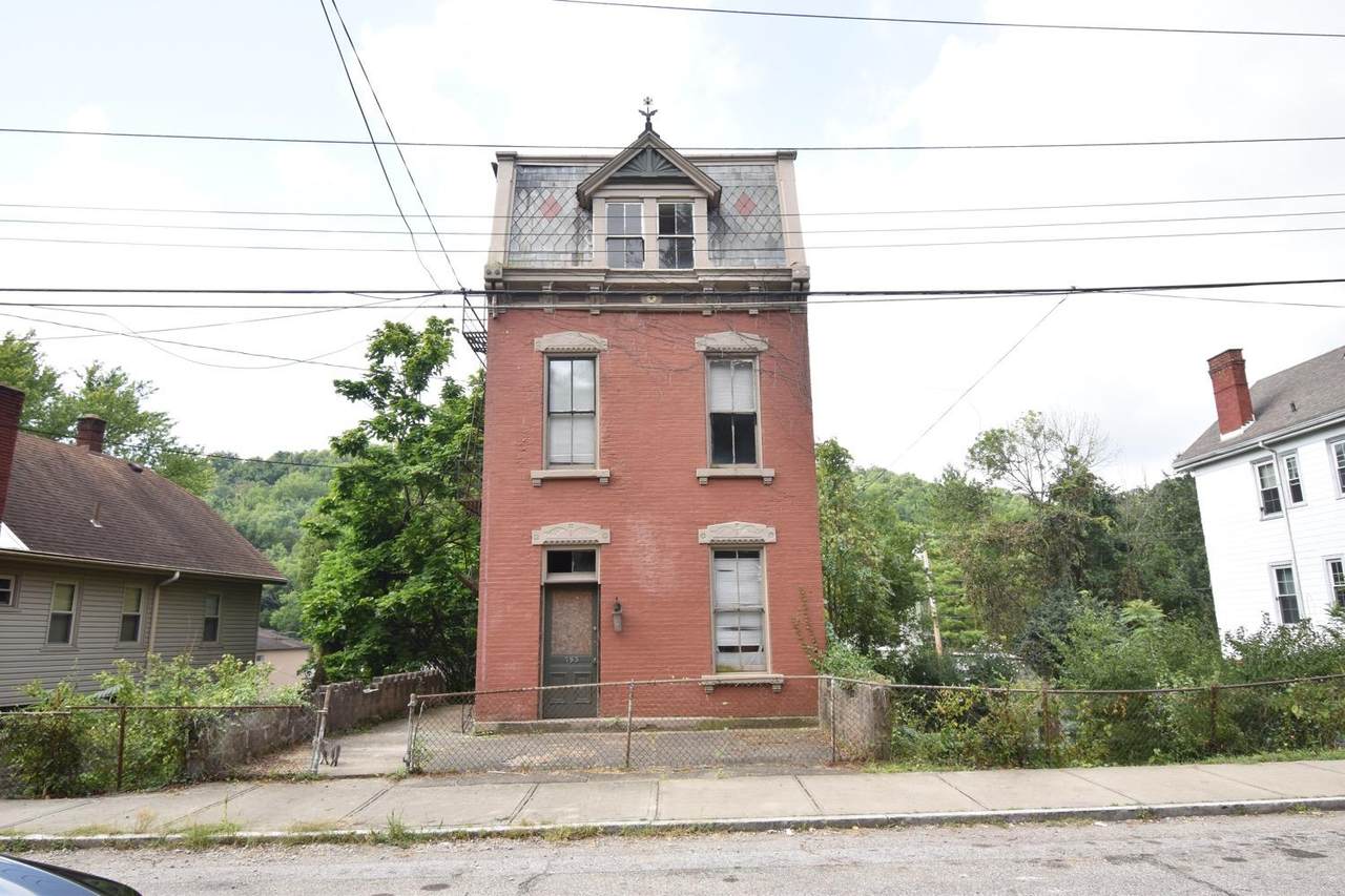 793 Delhi Avenue - Photo 1