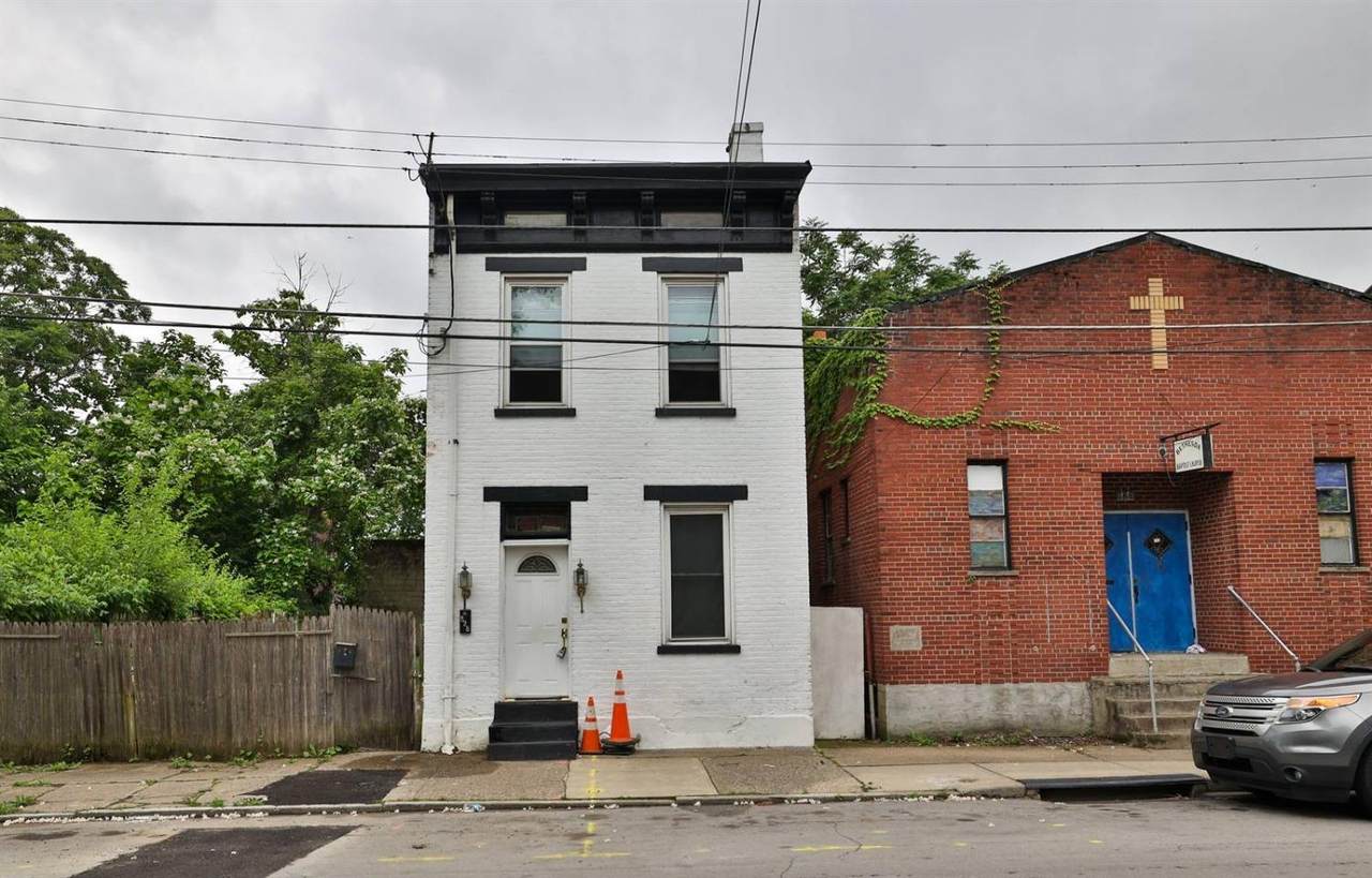 821 York St - Photo 1