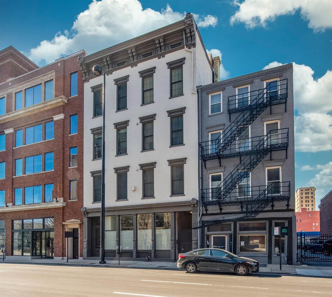 813 Broadway Street - Photo 1