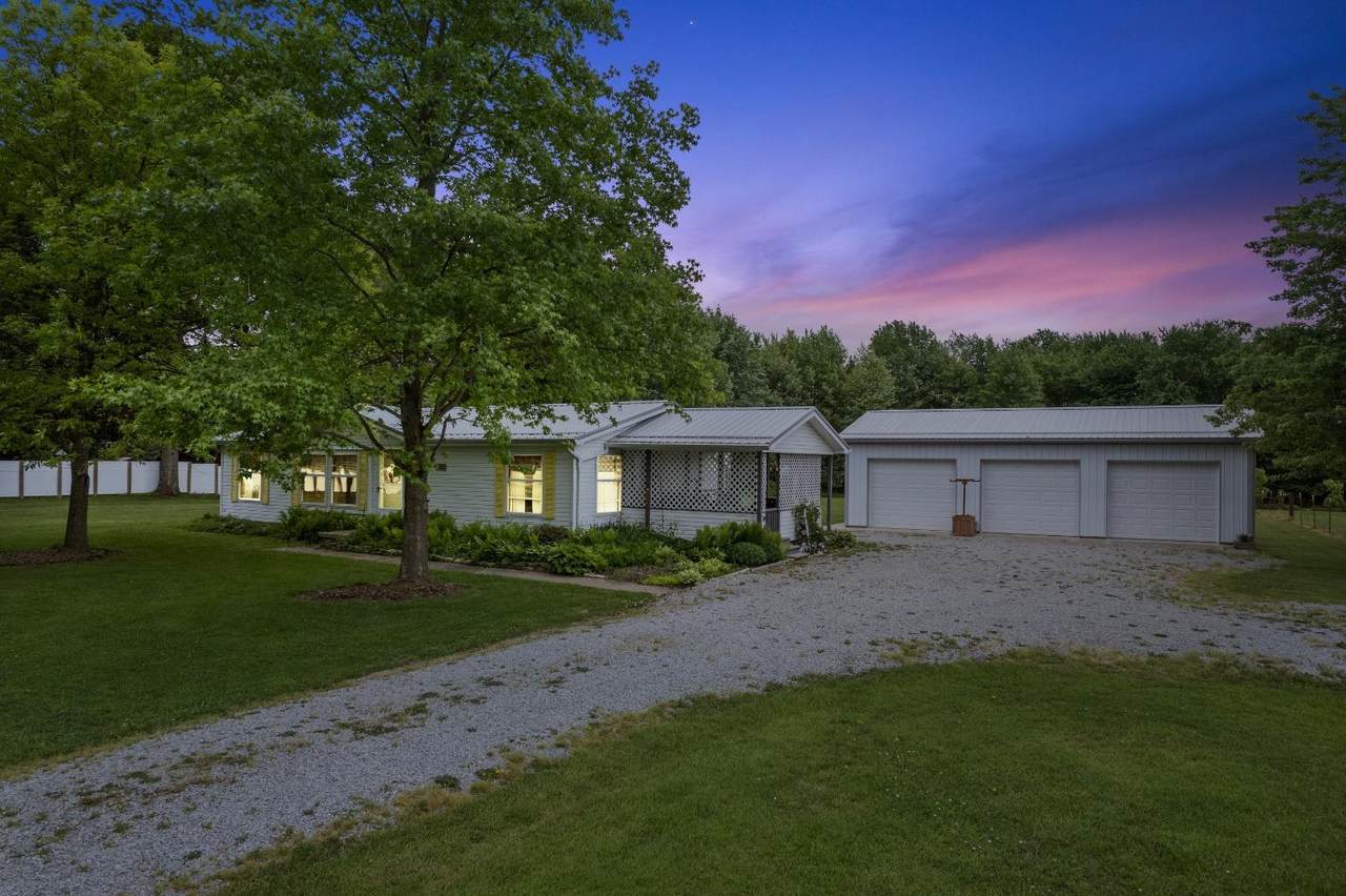 10262 West Fork Road - Photo 1