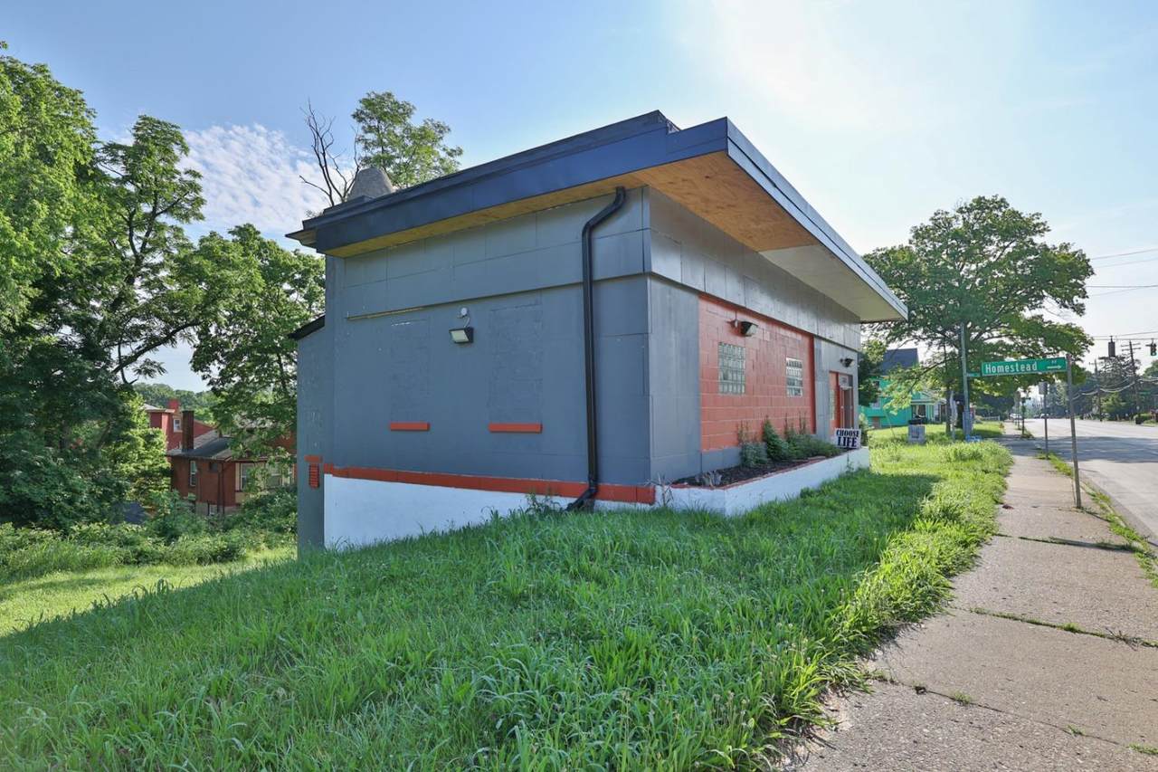 2206 Harrison Ave - Photo 1