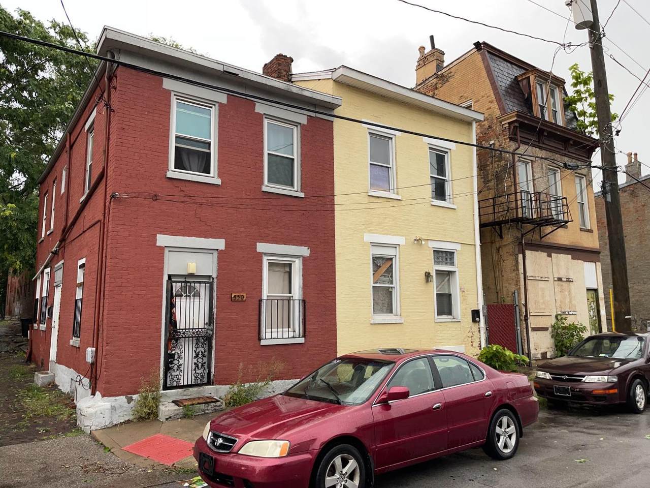 550 York Street - Photo 1