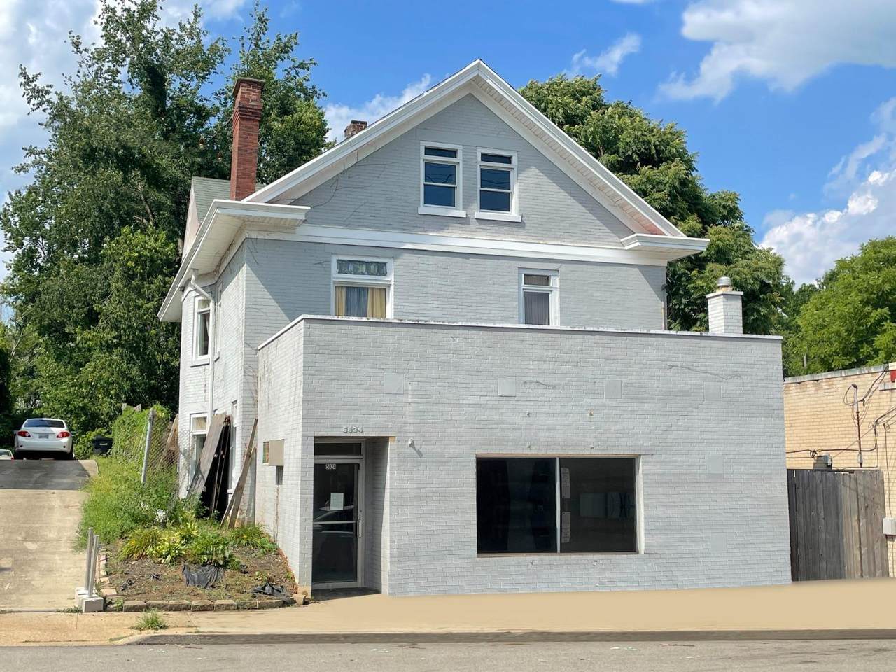 5824 Bramble Ave - Photo 1