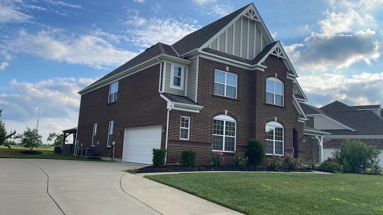 6943 Roberts Park Drive - Photo 1