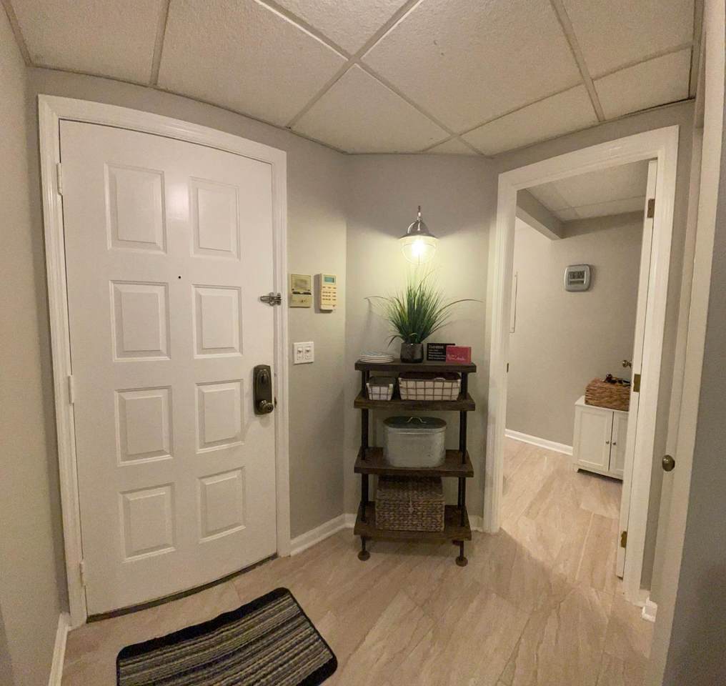 2121 Sutton Avenue - Photo 1