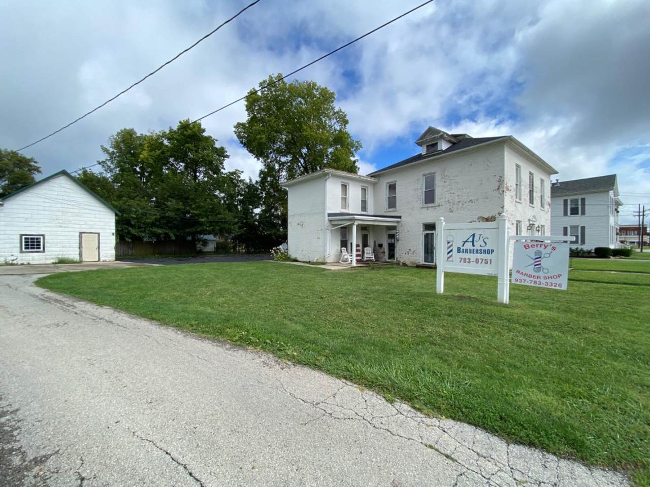 204 Main St - Photo 1