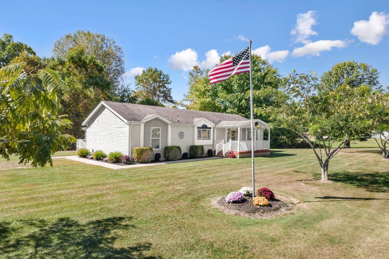 1568 Lenroot Rd - Photo 1