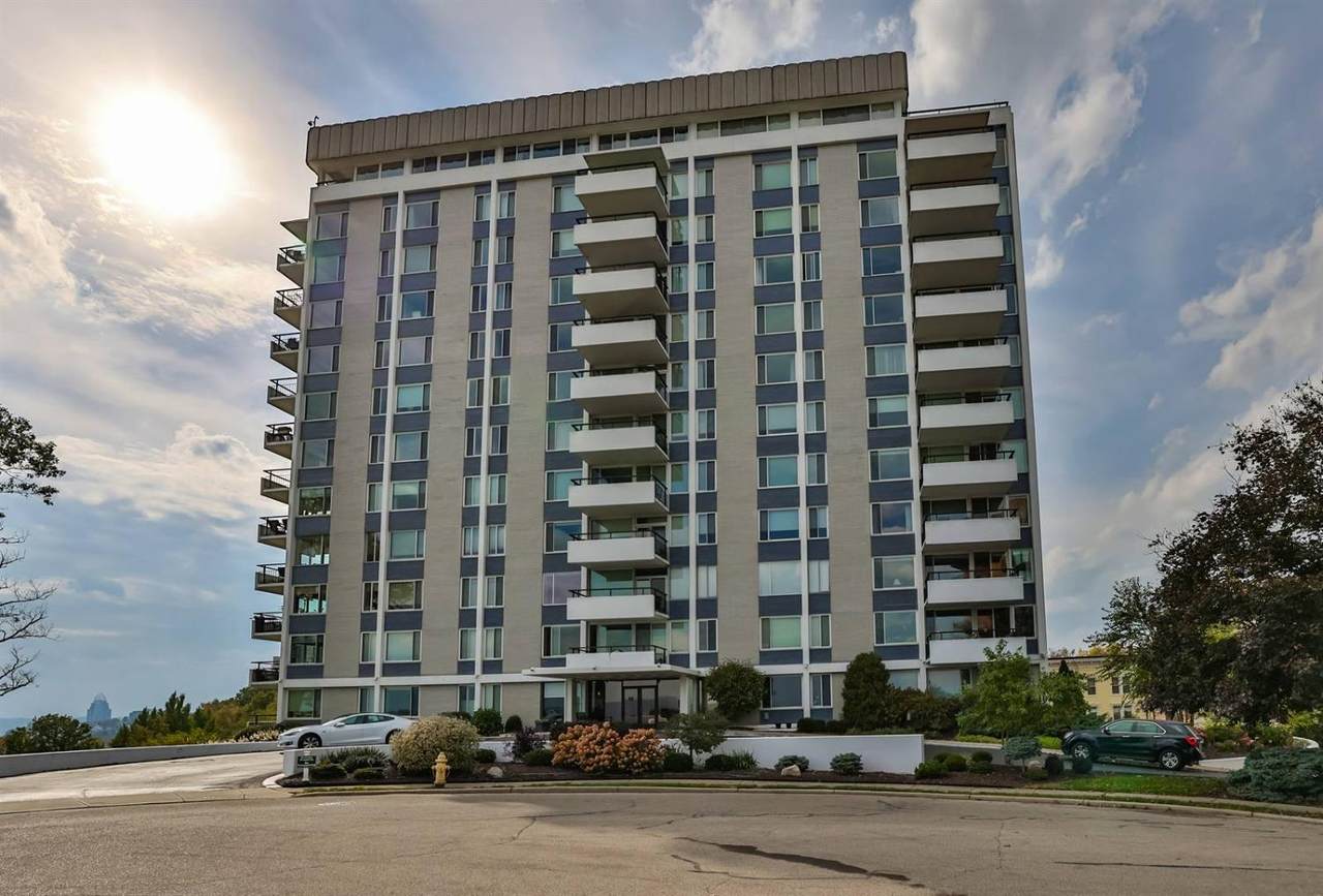2401 Ingleside Ave - Photo 1